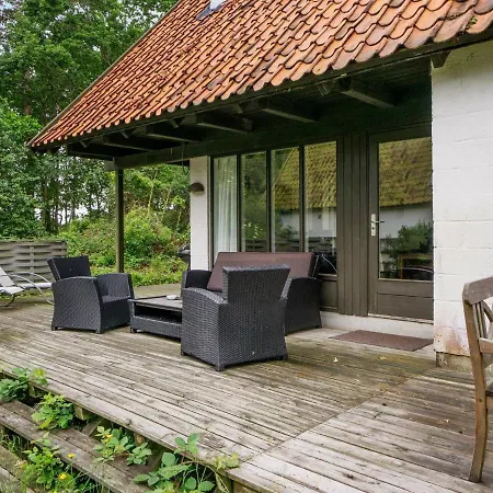 Three-bedroom Holiday In Nexo 35 Balke